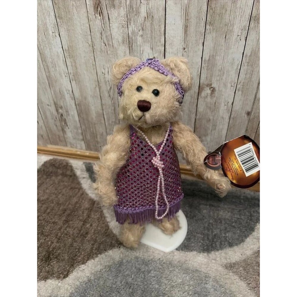 Brass Button Daisy Bear